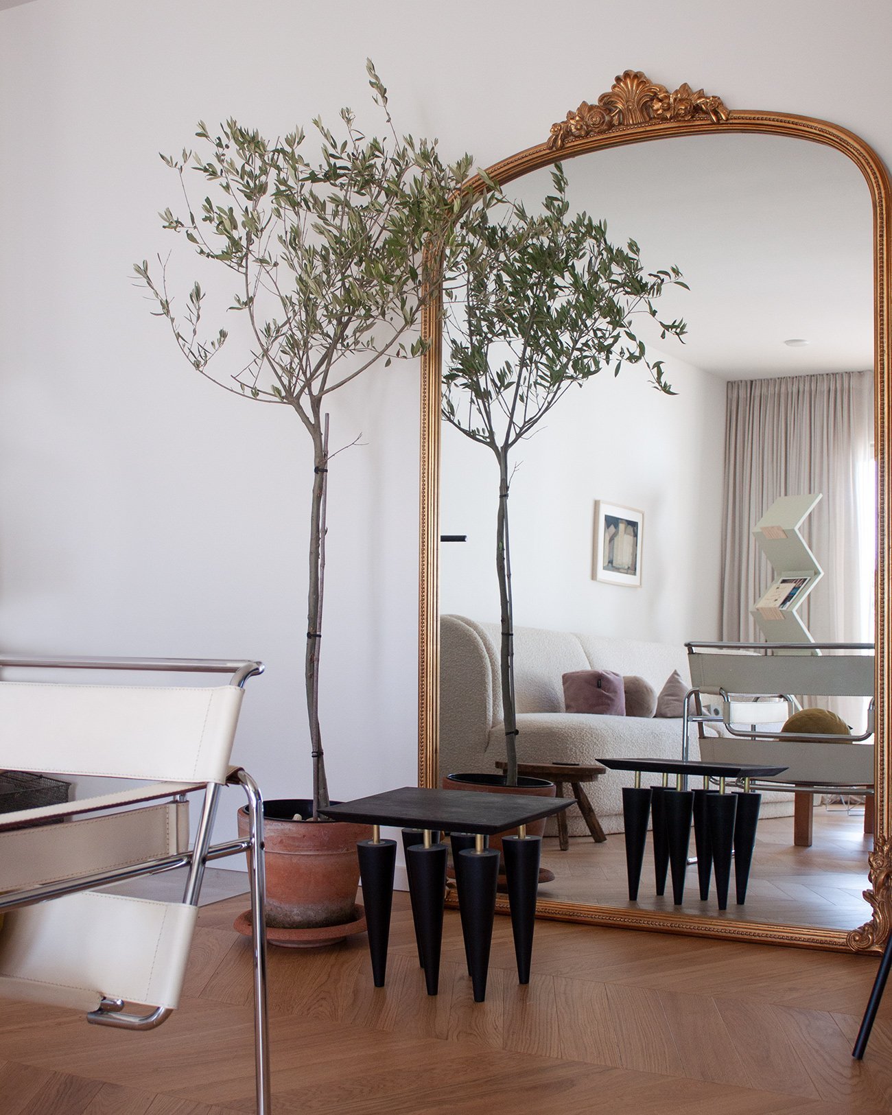 70s Bungalow ZWEI Design Living Room