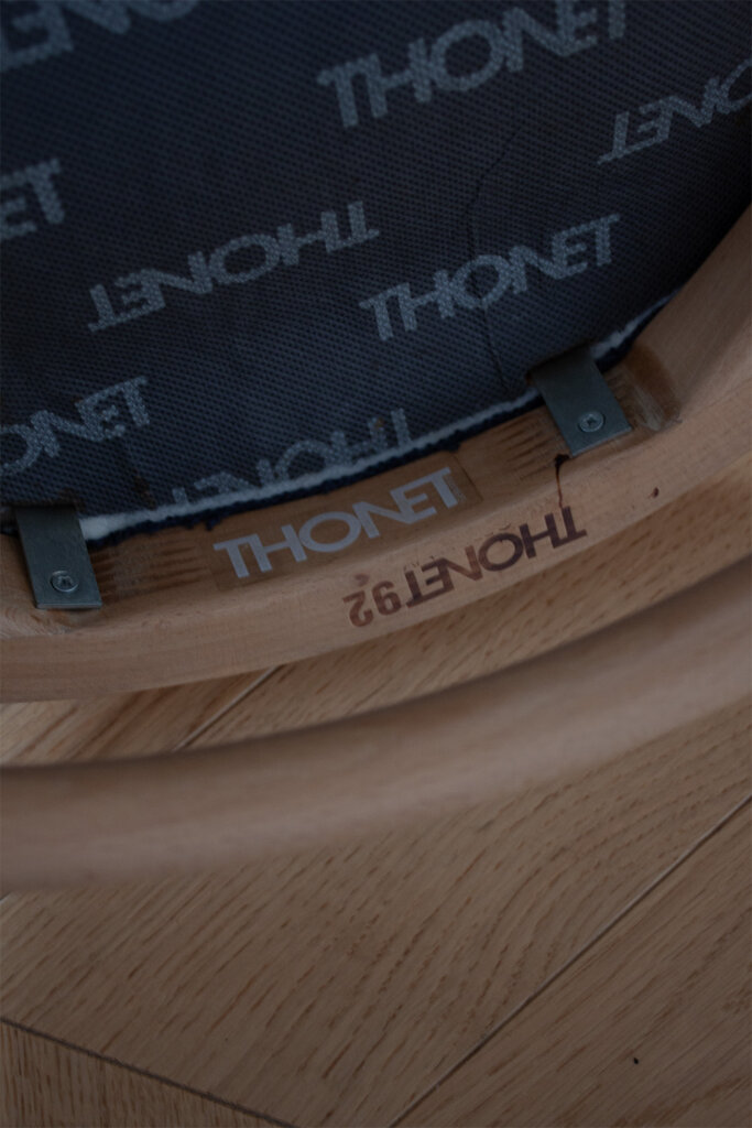 Vintag 1992 Thonet 209 chairs with blue upholstery_0012_IMG_2263.CR2