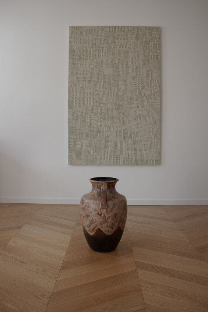 german ceramic floor vase_0001_IMG_2477.CR2