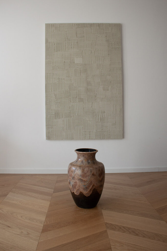 german ceramic floor vase_0003_IMG_2480.CR2