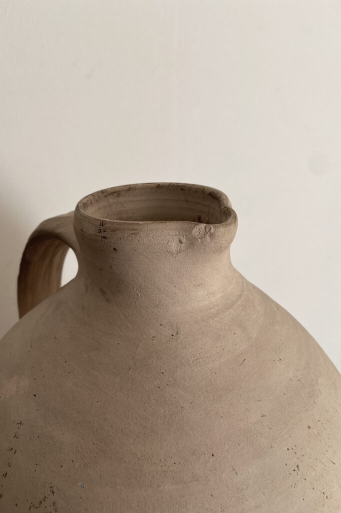 large light ceramic vase Vessel Amphora