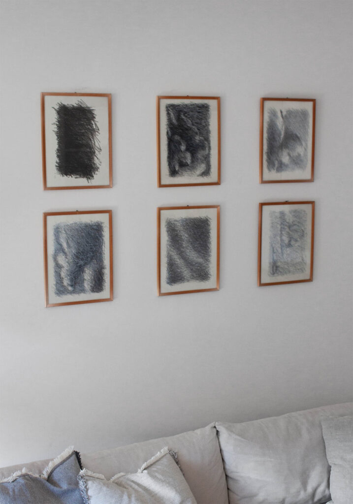 set of 6 abstract line drawings shading_0004_set of 6 abstract line drawings_0004_Black & White 4.jpg