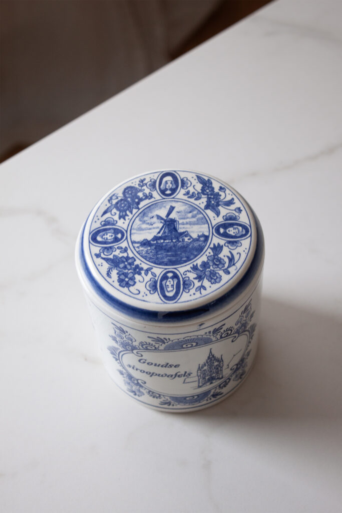 blue and white vase 4 finds under fifty_0000_IMG_5220.CR2