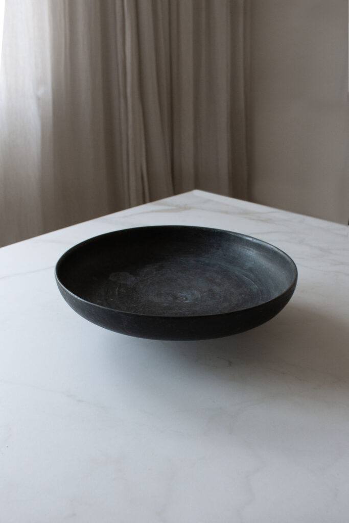 bronce footed bowl_0000_IMG_5361.CR2