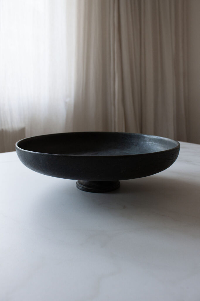 bronce footed bowl_0001_IMG_5362.CR2