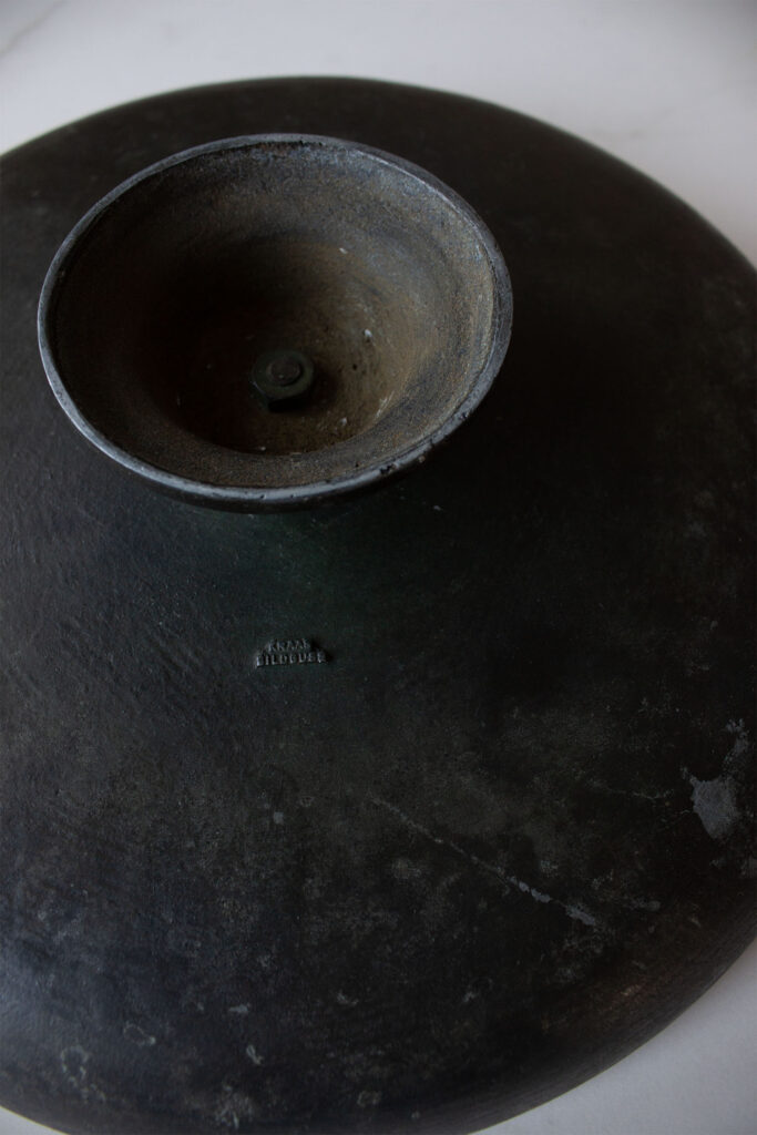 bronce footed bowl_0005_IMG_5370.CR2