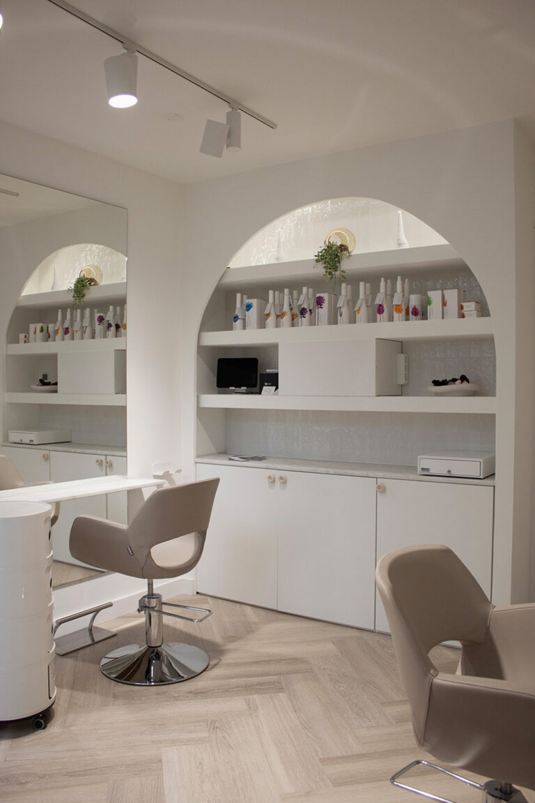 minimal soft hair salon